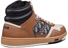 DIOR迪奧 B27 Oblique 印花中筒 時尚板鞋 男款 咖啡色 Shop DIOR迪奧 B27 Oblique 印花中筒 時尚板鞋 男款 咖啡色