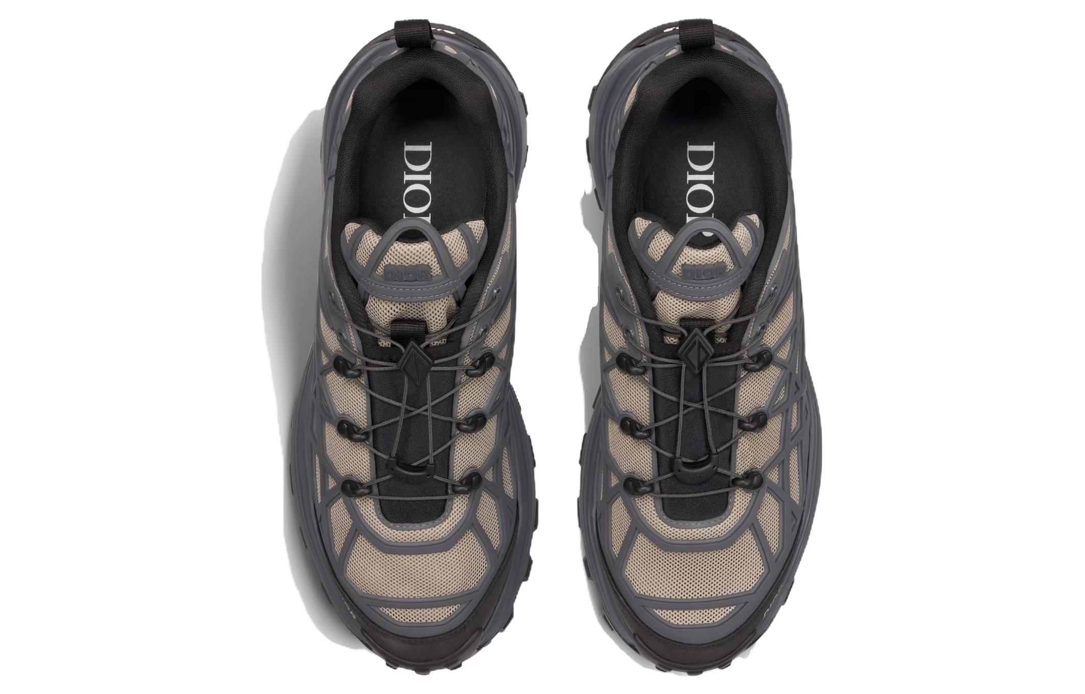 Shop Dior B31 Runner Brown Dark Grey 3SN297ZUV_H711