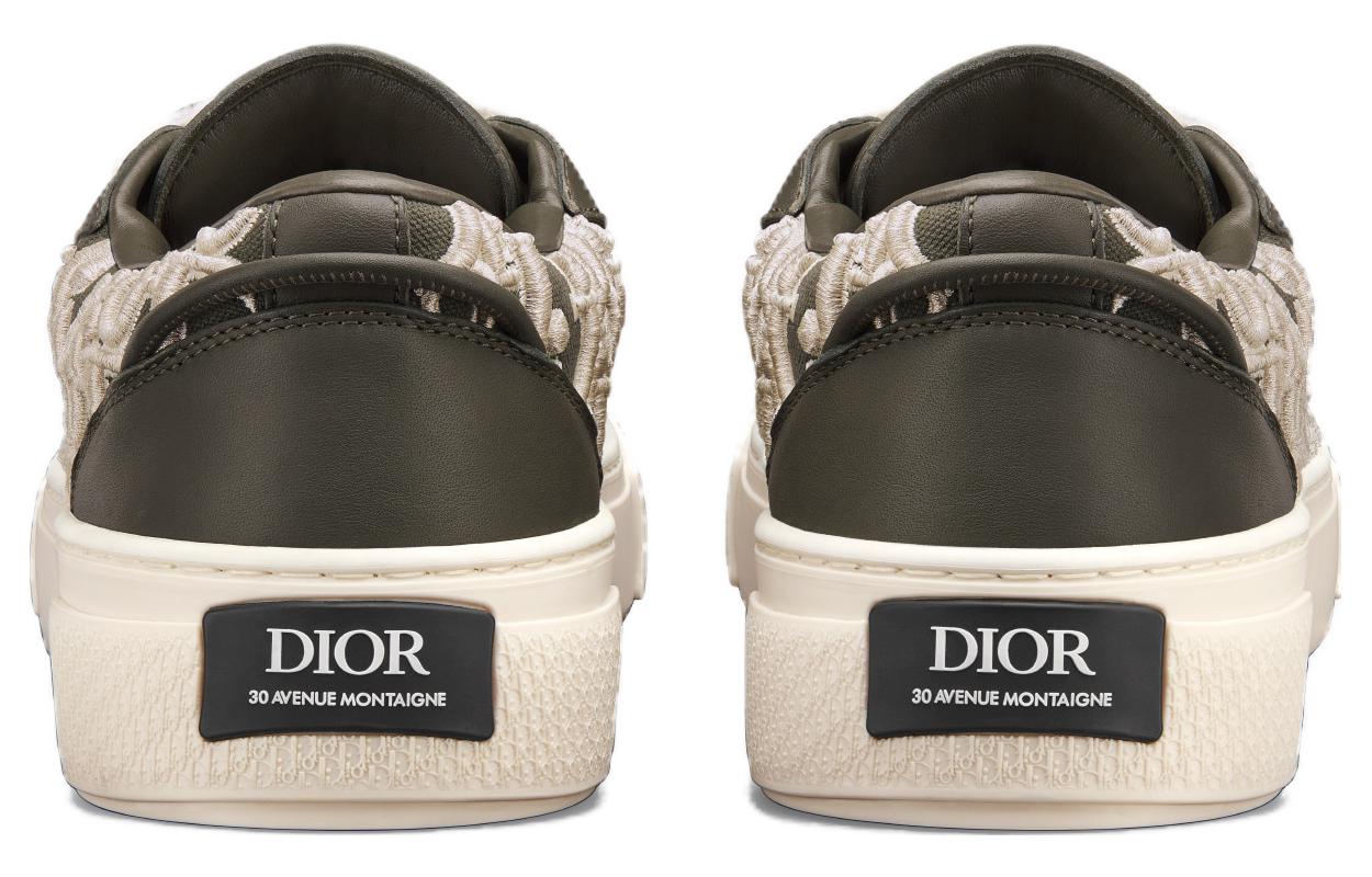 Shop Dior B33 Sneaker Khaki Glad Kalfsleer Oblique Verhoogd Borduurwerk (Genummerd) 3SN303ZYQ_H681