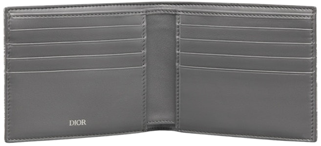 Dompet Dior Lipat Ganda Dior Oblique Jacquard Ruthenium/Abu-Abu Order Dompet Dior Lipat Ganda Dior Oblique Jacquard Ruthenium/Abu-Abu