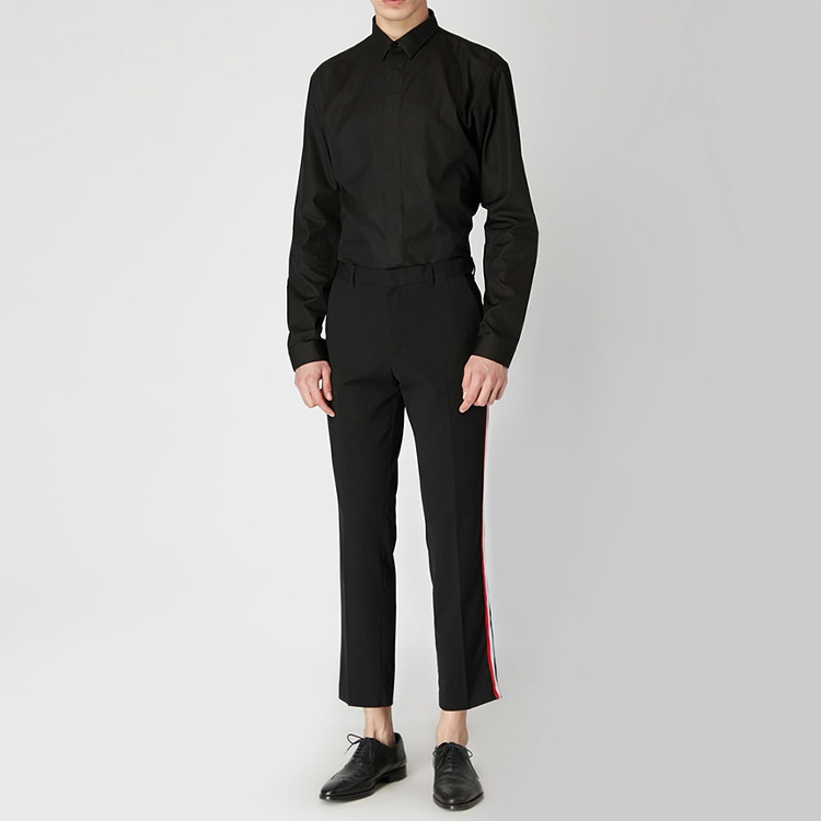 Lookbook Camisa DIOR Negra de Manga Larga con Bordado de Abeja en Algodón. 733C554B2088-C971