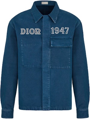 Chaqueta Dior Azul Denim con Bordado de Logo Lanzamiento 2023. 013D488C239X-C581 Order Chaqueta Dior Azul Denim con Bordado de Logo Lanzamiento 2023. 013D488C239X-C581