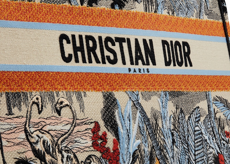 Lookbook Dior Book Tote Toile de Jouy Tropicalia Azul Denim Multicolor