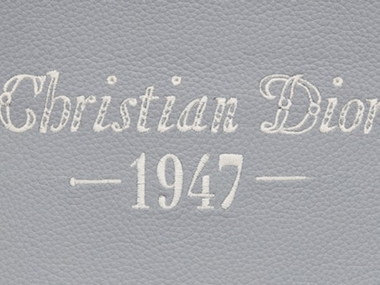 Dior by Birkenstock Christian Dior 1947標誌A5手拿包Dior灰色 Order Dior by Birkenstock Christian Dior 1947標誌A5手拿包Dior灰色