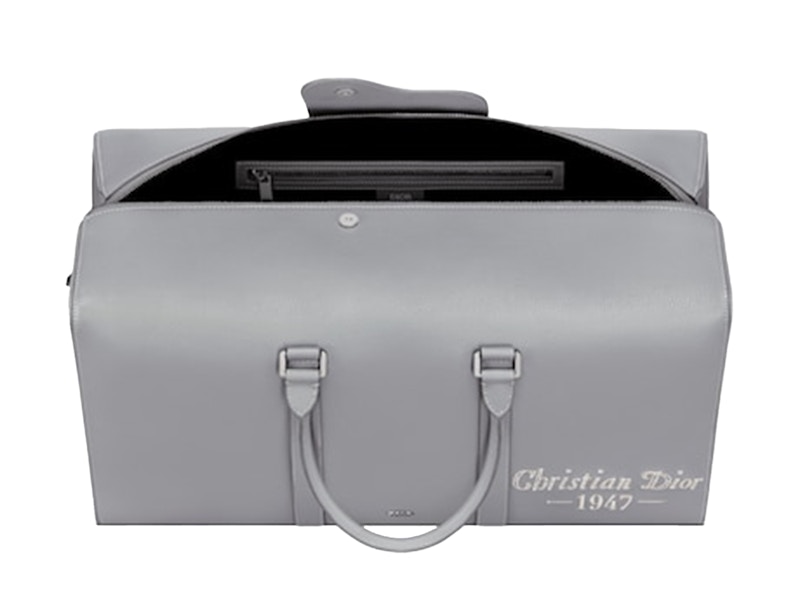 Lookbook Birkenstock聯名Dior 1947款Signature Lingot 50灰色手提袋