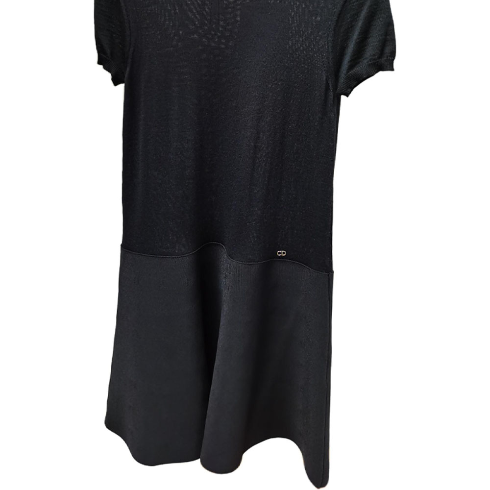 Lookbook DIOR 拼色中長款半高領連身裙 女款 黑色短袖 6H24611AM59-1901