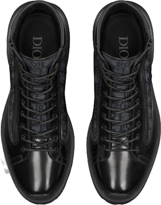 But Buku Lilit Buku Kaki Dior 'Dior Oblique - Hitam' 3BO337ZXF_H969 Lookbook But Buku Lilit Buku Kaki Dior 'Dior Oblique - Hitam' 3BO337ZXF_H969