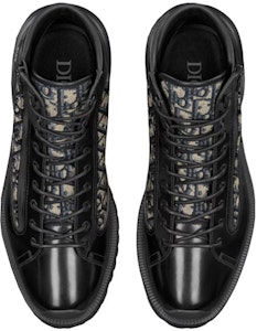 디올 오블리크 컴뱃 앵클 부츠 (블랙) 3BO337ZXF-H961 Lookbook 디올 오블리크 컴뱃 앵클 부츠 (블랙) 3BO337ZXF-H961