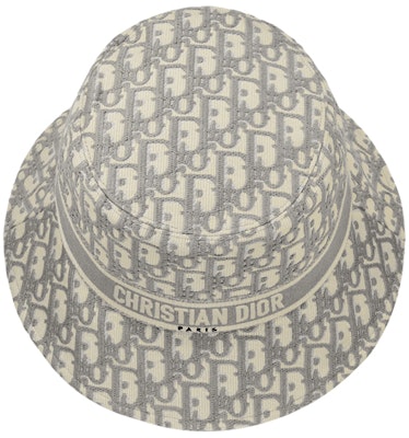 Dior D-Oblique Narrow Brim Bucket Hat. 11DOB923I132-C810 Buy Dior D-Oblique Narrow Brim Bucket Hat. 11DOB923I132-C810
