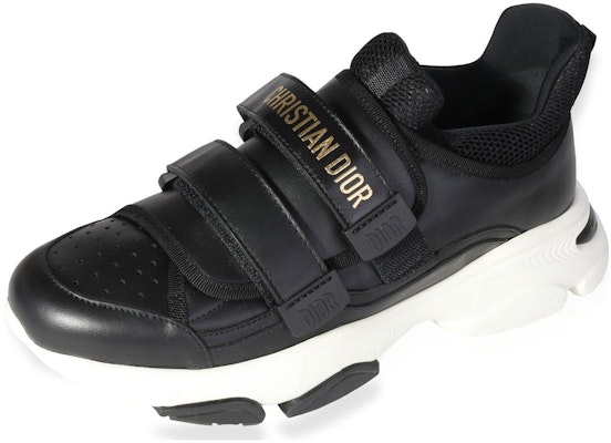 Dior D-Wander Sneaker 'Black' KCK311VEA-S900 Lookbook Dior D-Wander Sneaker 'Black' KCK311VEA-S900