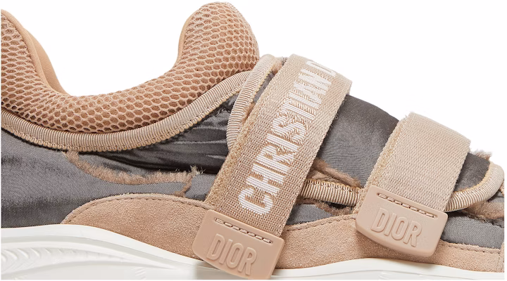 (W) Dior D-Wander Kasut 'Nude' KCK299CNF-S12U Order (W) Dior D-Wander Kasut 'Nude' KCK299CNF-S12U