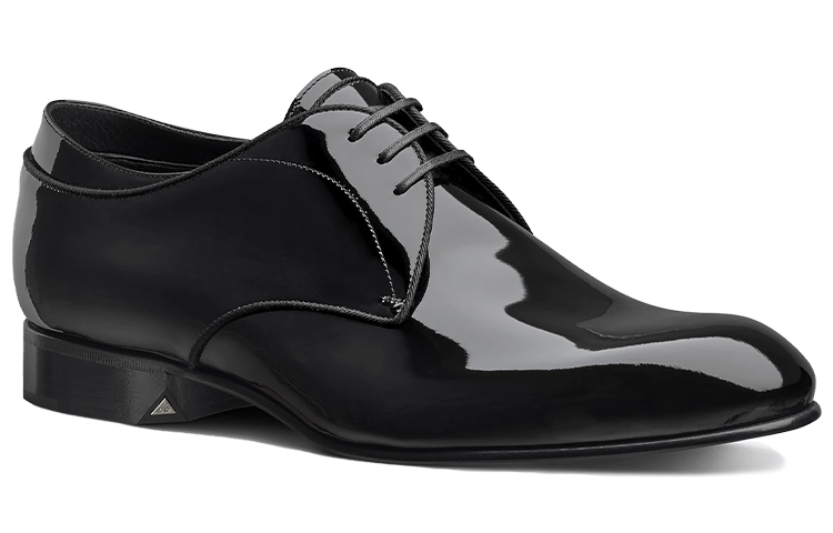 Lookbook Diorダービーシューズ パテント黒 3DE248VRI_H900