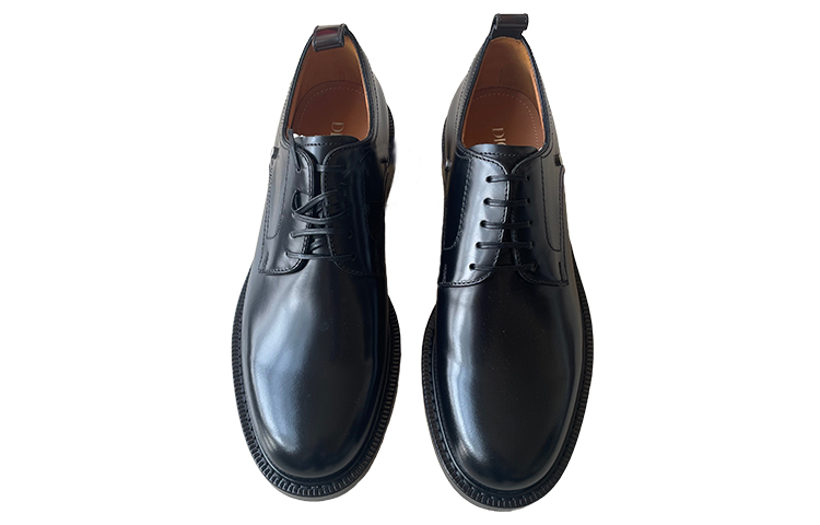 Shop Sepatu Formal Dior 'Black Lace-Up' Hitam 3DE292YQD_H969