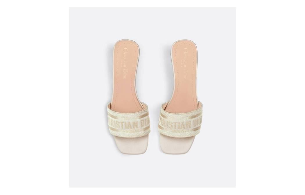 Purchase 디올 드웨이 골드 샌들 힐 뮬 KCQ858SBXS49K