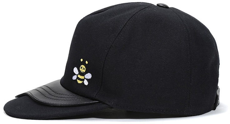 DIOR Embroidered Bee Design Fabric Baseball Cap 933C902B4511-982 Purchase DIOR Embroidered Bee Design Fabric Baseball Cap 933C902B4511-982