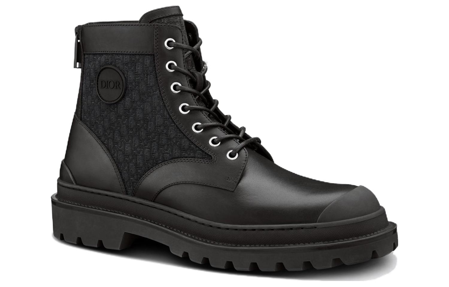 Lookbook But Dior Explorer 'Hitam' Boot 3BO257ZKD_H969