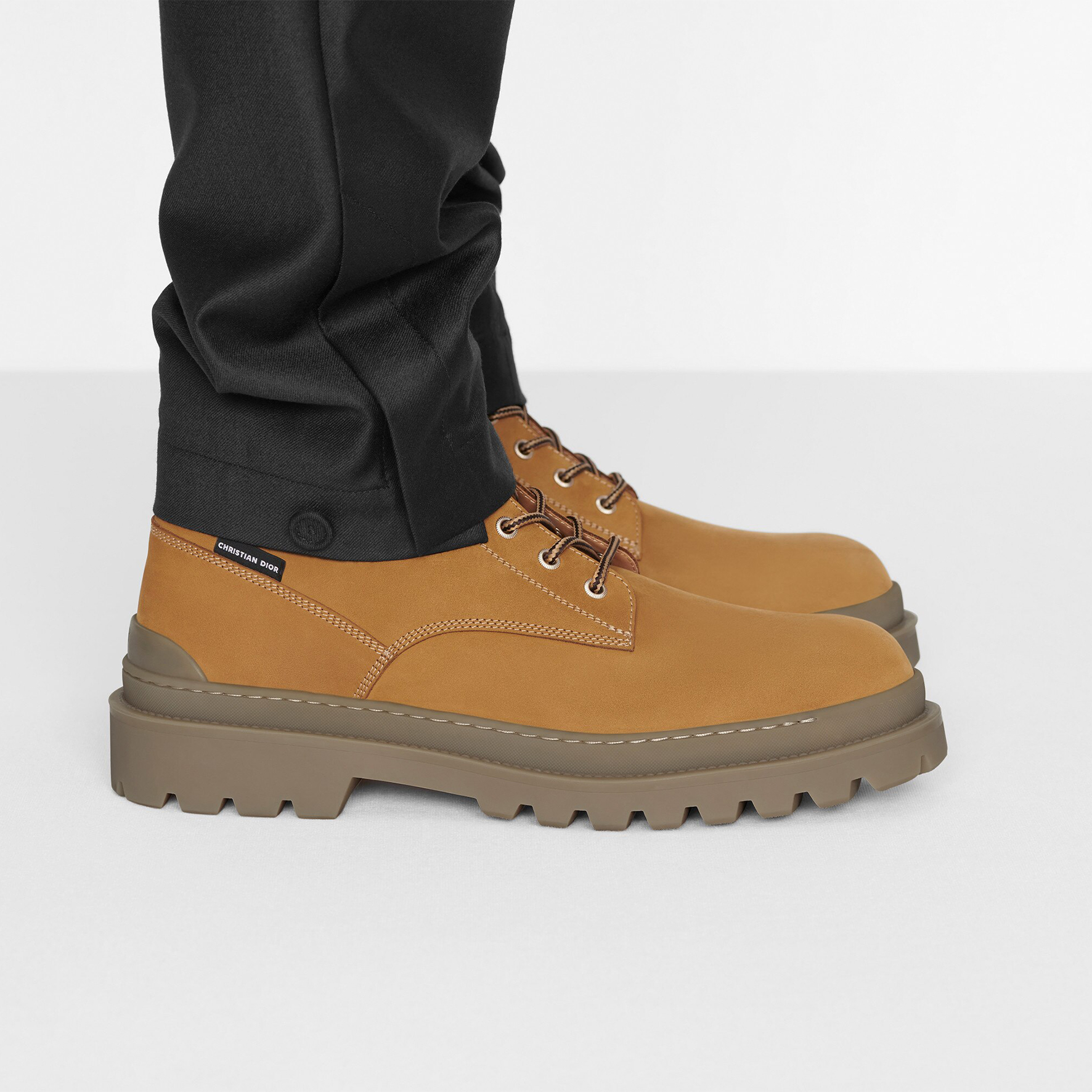 Purchase 디올 익스플로러 부츠 (브라운) 3BO249ZJH_H167