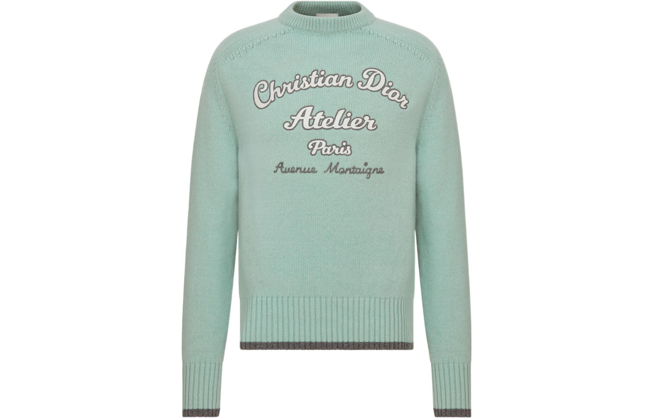 Order DIOR FW22 Sweater Crewneck Hijau Muda dengan Bordir Logo. 213M640AT298-C688