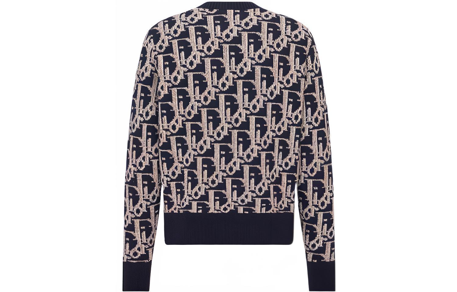 Lookbook DIOR FW22 Baju Sejuk Rajut Logo Cetak Biru Navy. 193M638AT393-C581