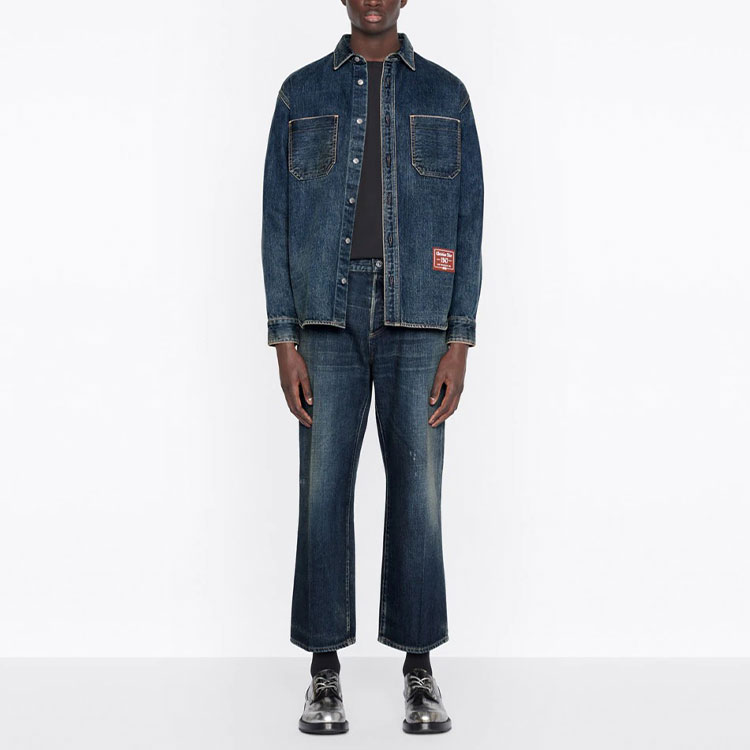 Shop Kemeja Lengan Panjang Pria DIOR FW22 Denim Biru dengan Logo Tag 113D585BY513-C520