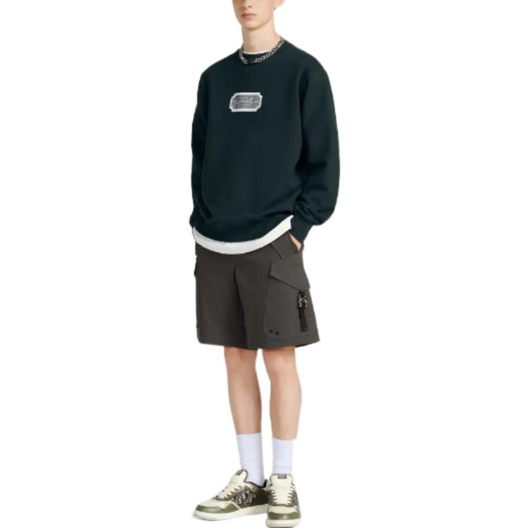 Shop DIOR FW22 Logo Crewneck Pullover Lengan Panjang Sweatshirt Hijau Tua. 243J693A0531-C588