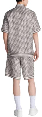 DIOR FW23 Pantalones Cortos Ajustados Casual Gris con Rayas y Letras Estampadas 013C121B4751-C881 Purchase DIOR FW23 Pantalones Cortos Ajustados Casual Gris con Rayas y Letras Estampadas 013C121B4751-C881