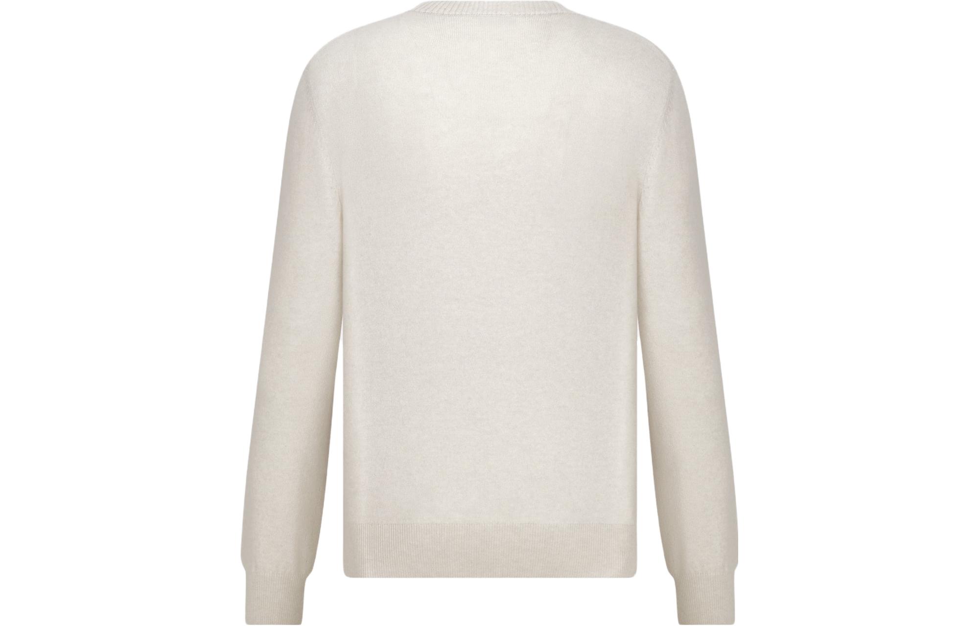 Lookbook DIOR FW23  White Crewneck Logo Embroidered Sweater. 343M640AT721-C180