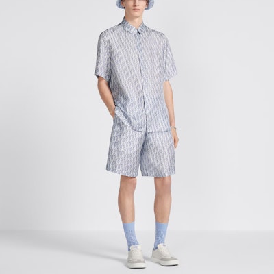 디올 FW23 블루 레터 로고 프린트 스트레이트 캐주얼 반바지 남성. 013C121B5872-C580 Shop 디올 FW23 블루 레터 로고 프린트 스트레이트 캐주얼 반바지 남성. 013C121B5872-C580