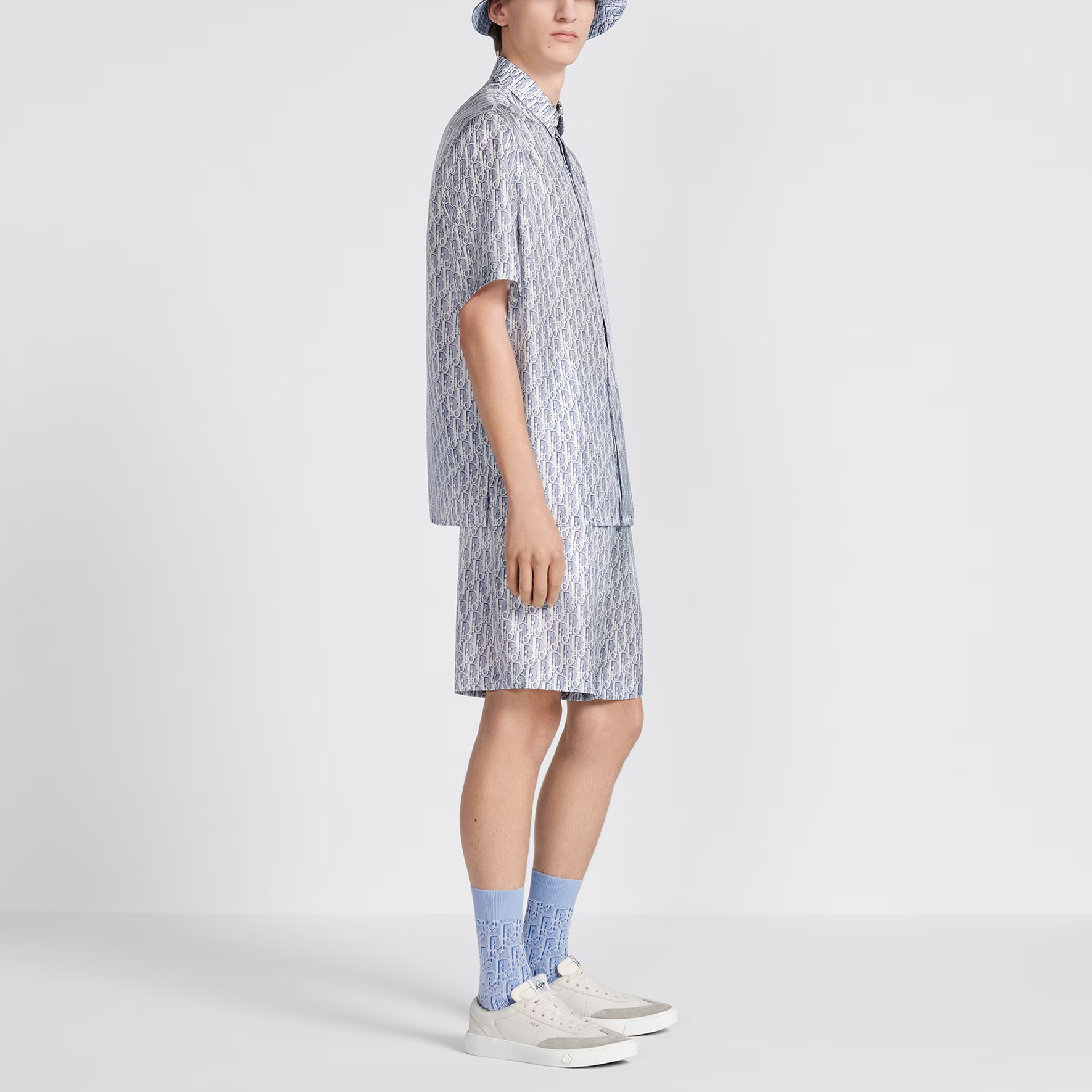 Details for 디올 FW23 블루 레터 로고 프린트 스트레이트 캐주얼 반바지 남성. 013C121B5872-C580