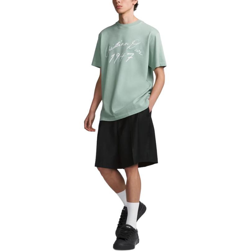 Shop DIOR FW24 綠色寬鬆字母Logo設計T恤 493J696G0554-C580