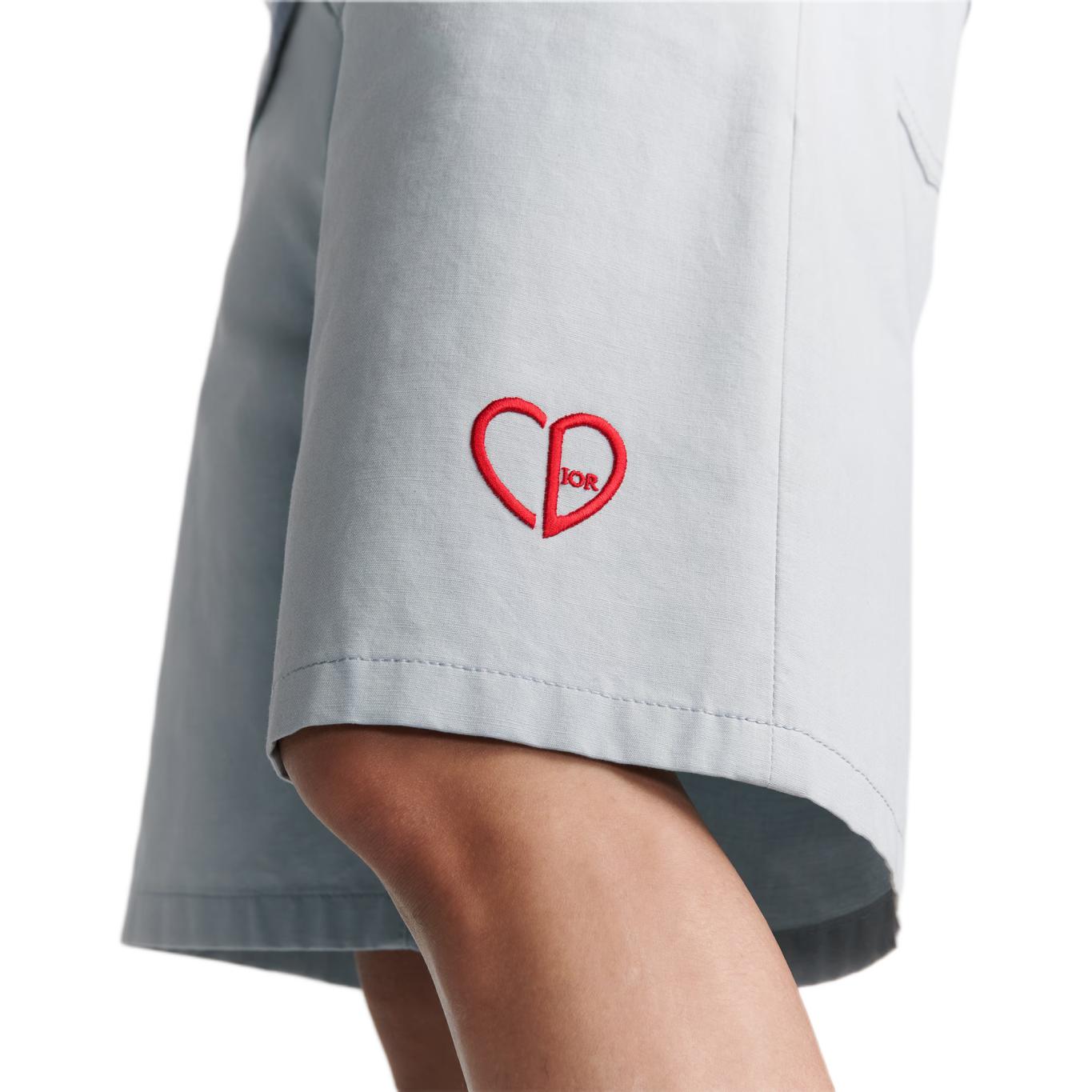 Sizing DIOR FW24 Pantalones Cortos Grises con Logo, Bordado de Corazón y Cremallera. 313D008D384X-C883