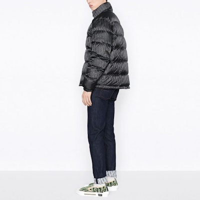 DIOR Grey Logo Print Stand Collar Down Jacket with Zipper. 943C449A4462-C868 Details for DIOR Grey Logo Print Stand Collar Down Jacket with Zipper. 943C449A4462-C868