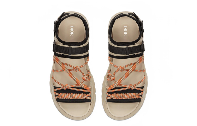 Lookbook Dior H-Town Sandal Hitam Natural 3SA108ZON_H162