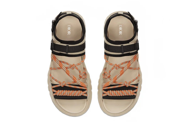 Dior H-Town Sandal Hitam Natural 3SA108ZON_H162 Lookbook Dior H-Town Sandal Hitam Natural 3SA108ZON_H162
