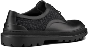 Dior ハイカットスムースレザースニーカー (黒) 3DE319ZKD_H969 Lookbook Dior ハイカットスムースレザースニーカー (黒) 3DE319ZKD_H969