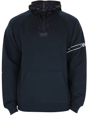 迪奥Logo蓝色连帽衫 113J406A0531-C585 Order 迪奥Logo蓝色连帽衫 113J406A0531-C585