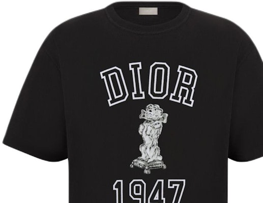 Dior Baju-T Lelaki Hitam Cetakan Abjad Leher Bulat Lengan Pendek. 483J635A0817-C980 Sizing Dior Baju-T Lelaki Hitam Cetakan Abjad Leher Bulat Lengan Pendek. 483J635A0817-C980