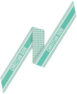 디올 미차 30 몽테뉴 디올리비에라 실크 스카프 그린 15MON106I601C615 Buy 디올 미차 30 몽테뉴 디올리비에라 실크 스카프 그린 15MON106I601C615