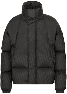 Jaket Puff DIOR Monogram Lelaki Hitam Zip Penuh Lengan Panjang 193C408A4462-C989 Order Jaket Puff DIOR Monogram Lelaki Hitam Zip Penuh Lengan Panjang 193C408A4462-C989