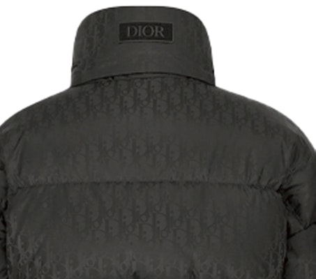 Jaket Puff DIOR Monogram Lelaki Hitam Zip Penuh Lengan Panjang 193C408A4462-C989 Sizing Jaket Puff DIOR Monogram Lelaki Hitam Zip Penuh Lengan Panjang 193C408A4462-C989