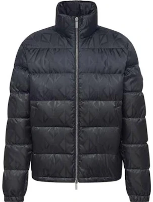 DIOR 經典菱格紋全拉鍊立領外套 943C449C5711-C989 Buy DIOR 經典菱格紋全拉鍊立領外套 943C449C5711-C989