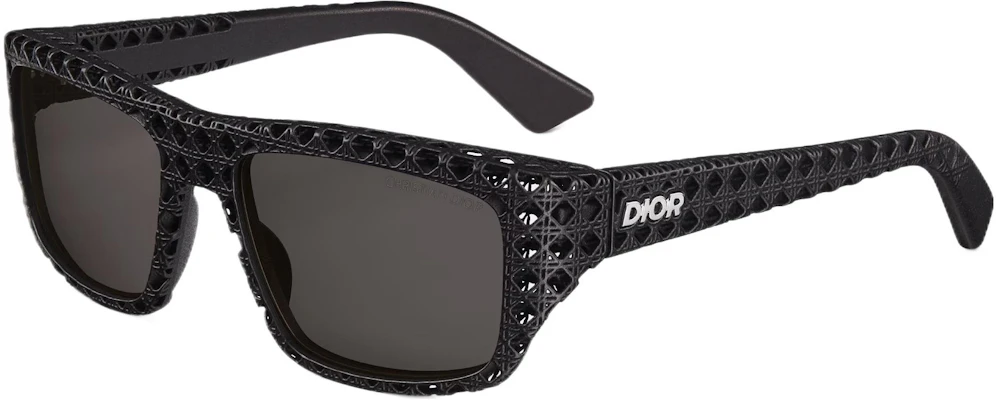 迪奥男士黑色矩形太阳镜带标志镜腿。 DR3DS1IXP11P0 Buy 迪奥男士黑色矩形太阳镜带标志镜腿。 DR3DS1IXP11P0