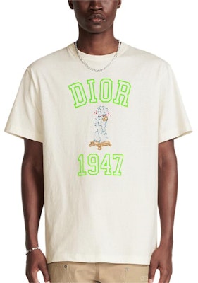 디올 릴렉스핏 바비 로고 아이보리 화이트 크루넥 티셔츠. 483J635A0817-C186 Shop 디올 릴렉스핏 바비 로고 아이보리 화이트 크루넥 티셔츠. 483J635A0817-C186