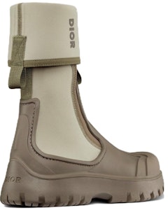 But Dior Taman Buku Kaki Getah Khaki 3BO308ZUR_H630 Lookbook But Dior Taman Buku Kaki Getah Khaki 3BO308ZUR_H630