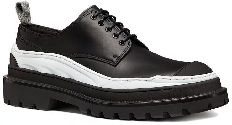 Dior sacai x Derby 'Hitam' 3DE332ZMP_H900 Order Dior sacai x Derby 'Hitam' 3DE332ZMP_H900
