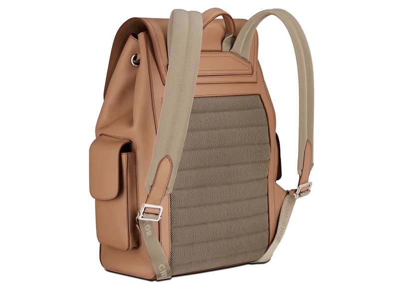 Order Mochila Dior Saddle de Piel de Ternero Texturada Marrón