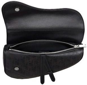 Diorサドルバッグ オブリークギャラクシーブラック
Lookbook Diorサドルバッグ オブリークギャラクシーブラック