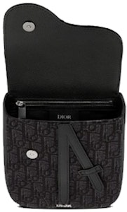 Dior 馬鞍包斜紋黑色小袋 Lookbook Dior 馬鞍包斜紋黑色小袋