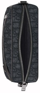 迪奥黑色狩猎信使包 Lookbook 迪奥黑色狩猎信使包