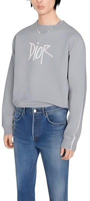 ディオール シグネチャー グラフィティプリント オーバーサイズ スウェットシャツ グレー 033J604B-0531-800 Purchase ディオール シグネチャー グラフィティプリント オーバーサイズ スウェットシャツ グレー 033J604B-0531-800